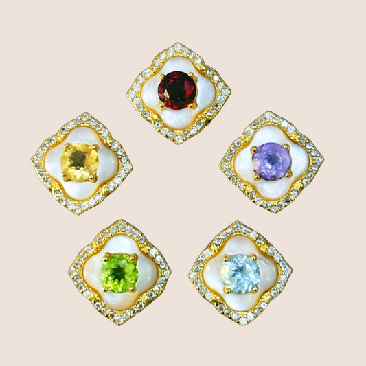 Five-Color Gems–Natural Crystal Spark Collar Charm Set